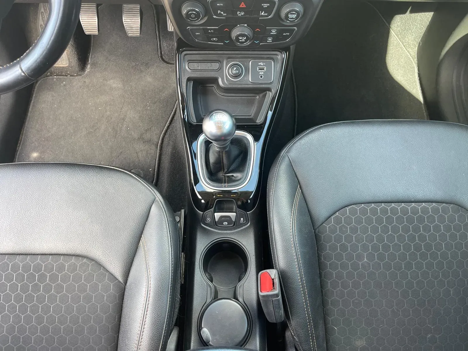 Jeep Compass foto 11