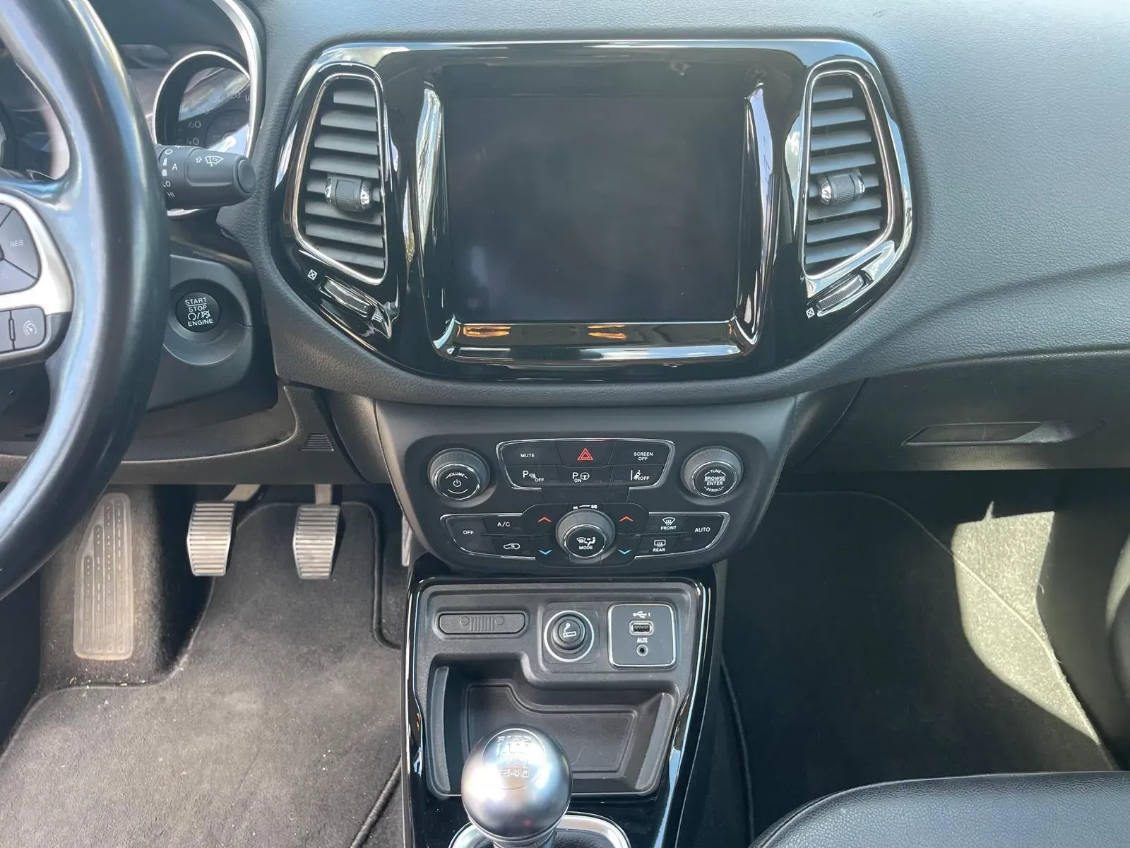 Jeep Compass foto 8