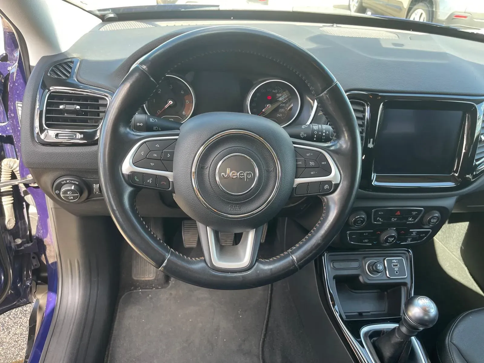 Jeep Compass foto 9