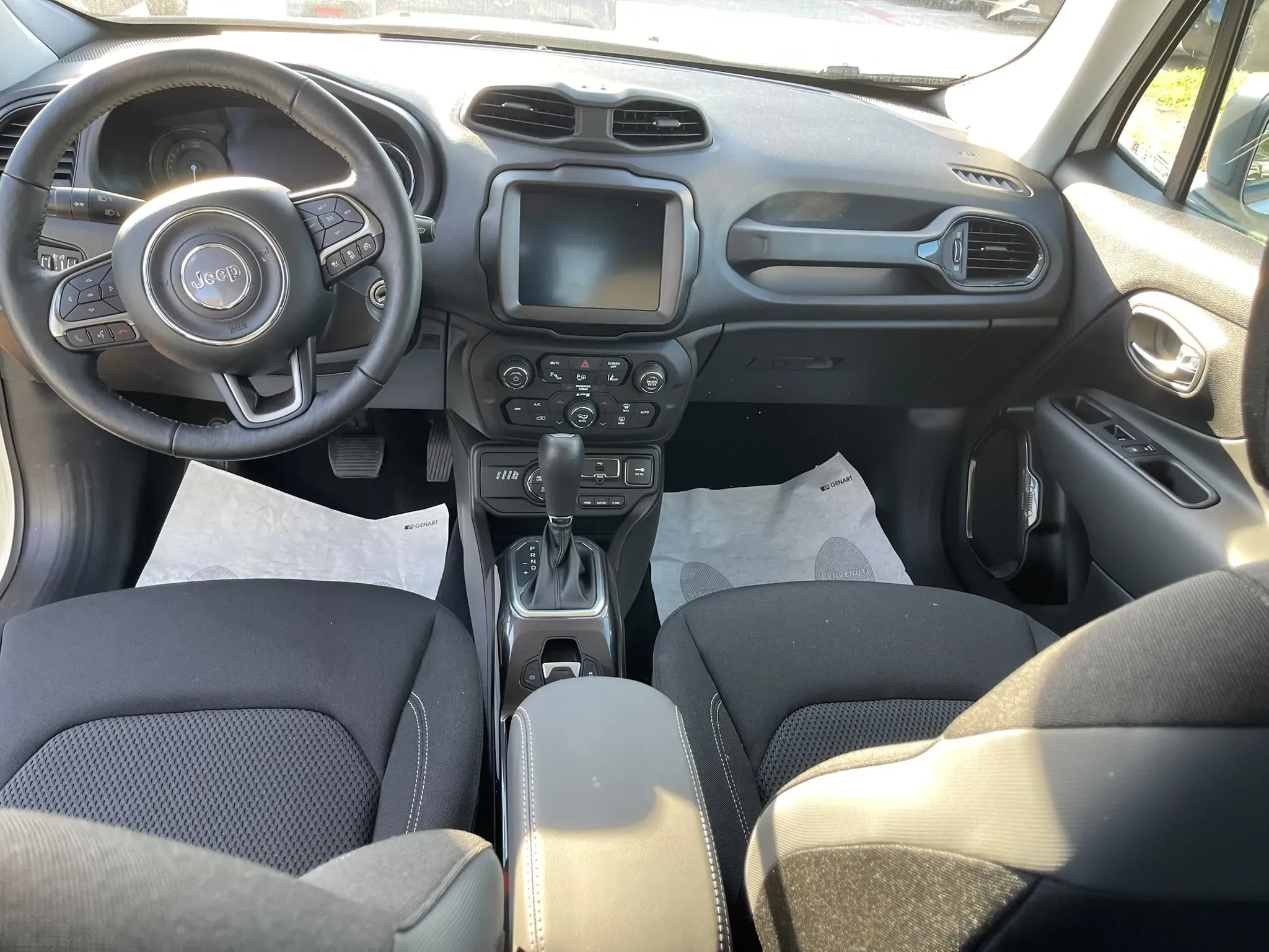 Jeep Renegade foto 4