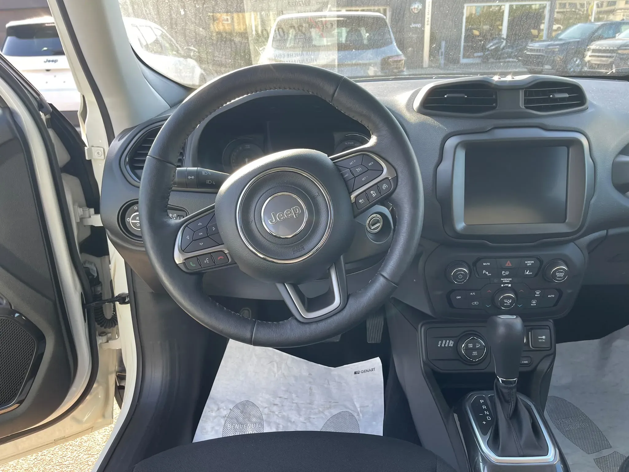Jeep Renegade foto 5