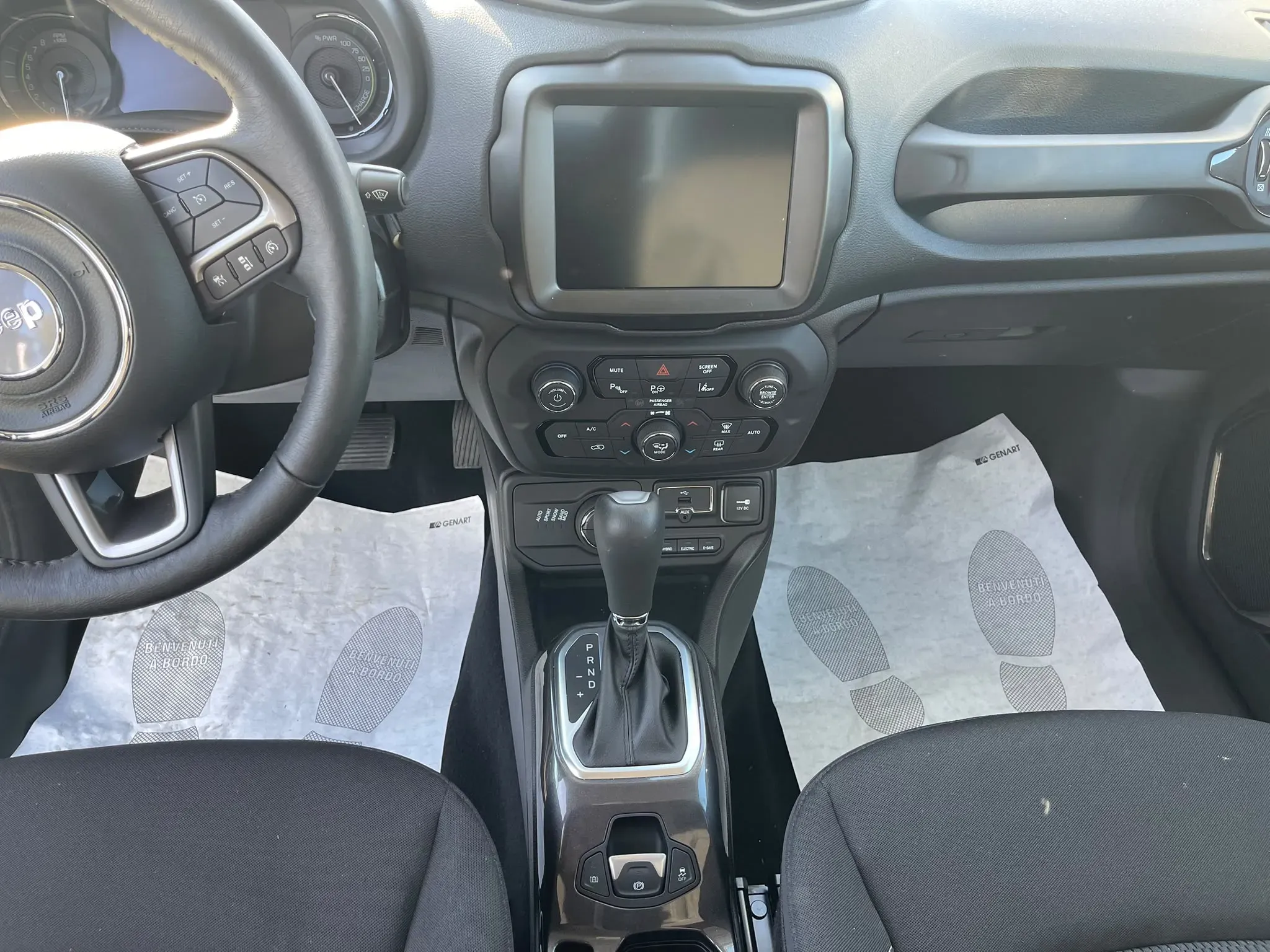Jeep Renegade foto 6