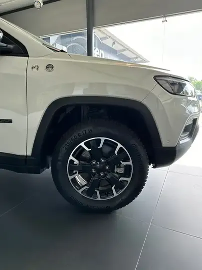 Jeep Compass foto 5
