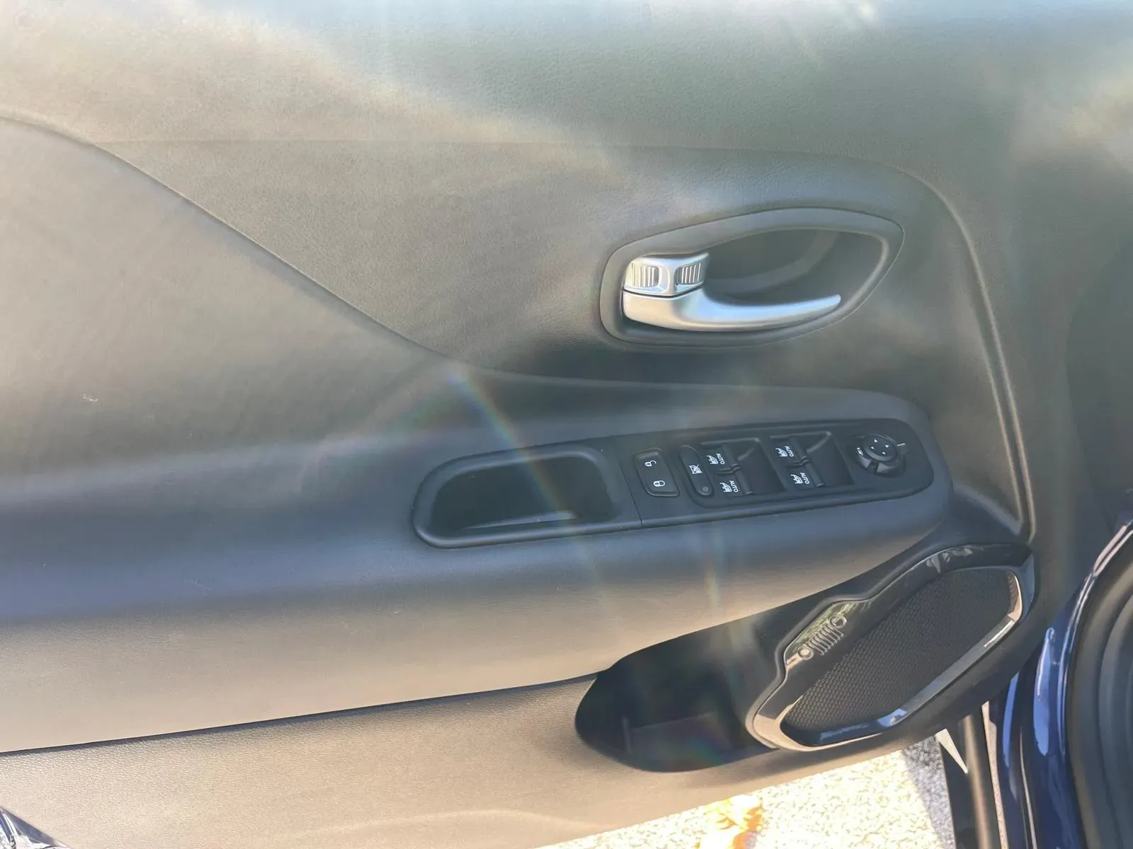 Jeep Renegade foto 11