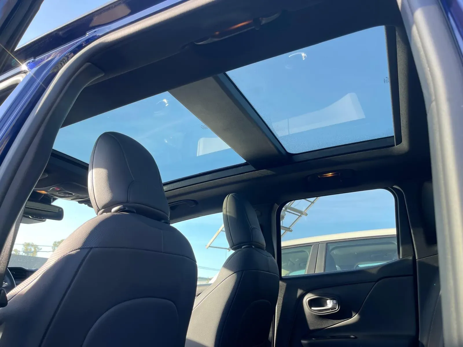 Jeep Renegade foto 4