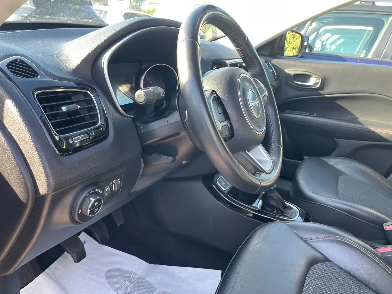 Jeep Compass foto 6