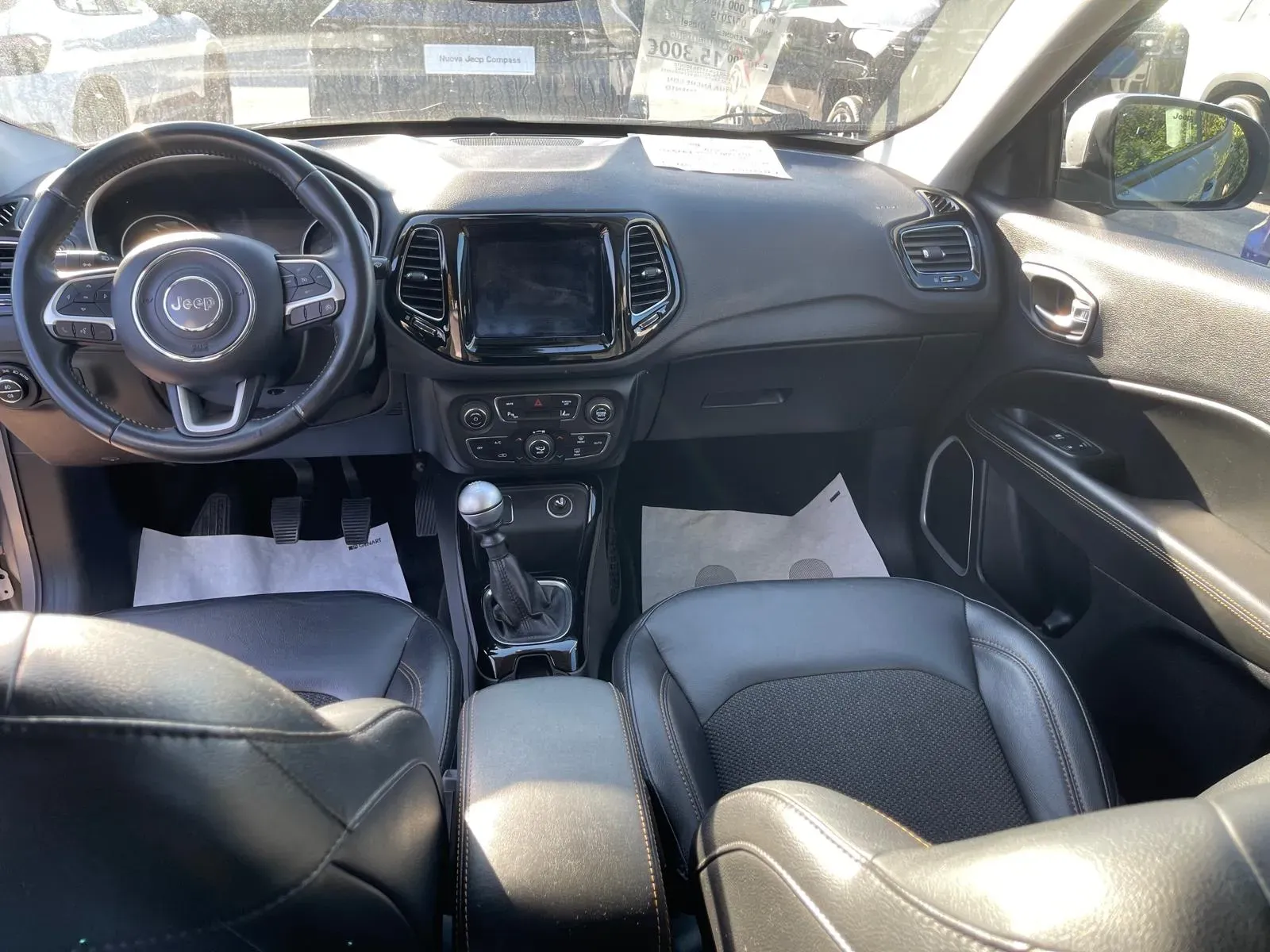 Jeep Compass foto 8