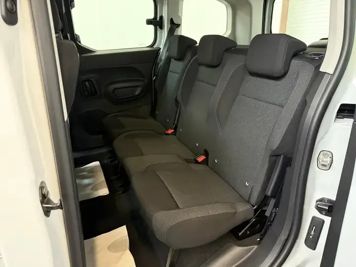 Peugeot Rifter foto 7