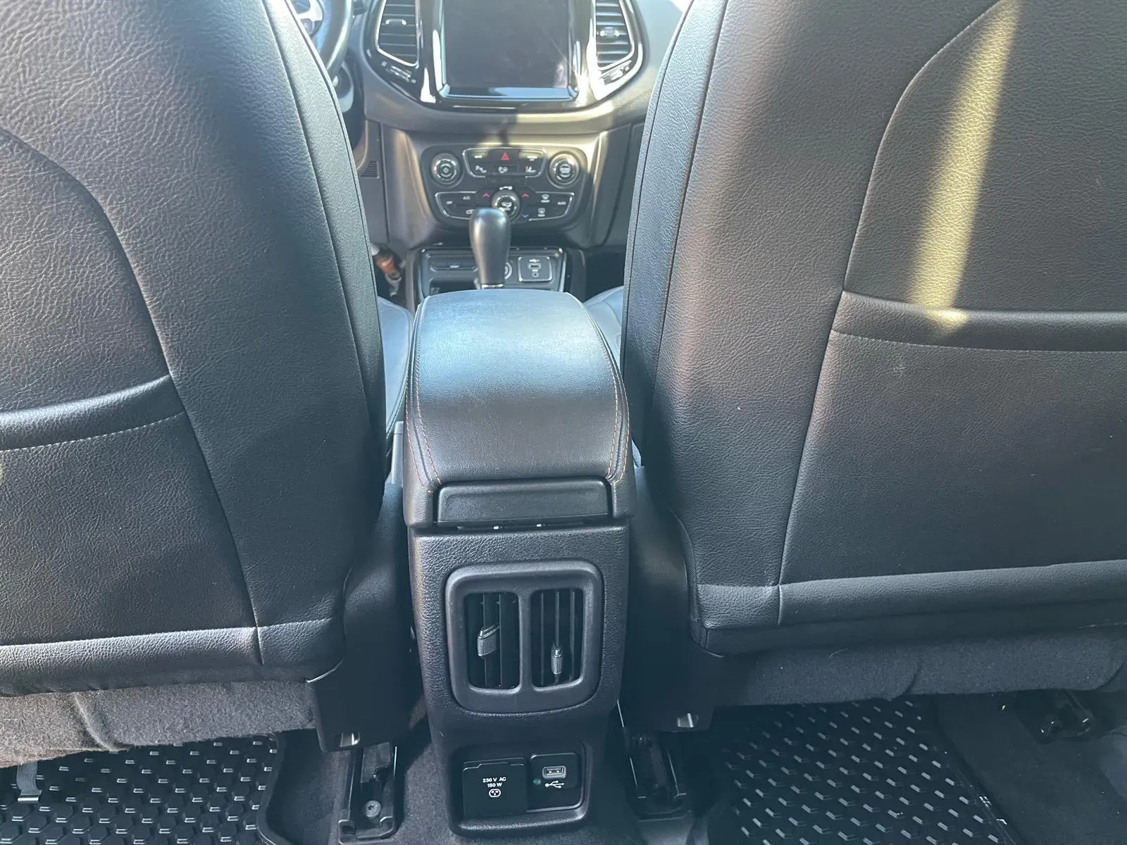 Jeep Compass foto 10
