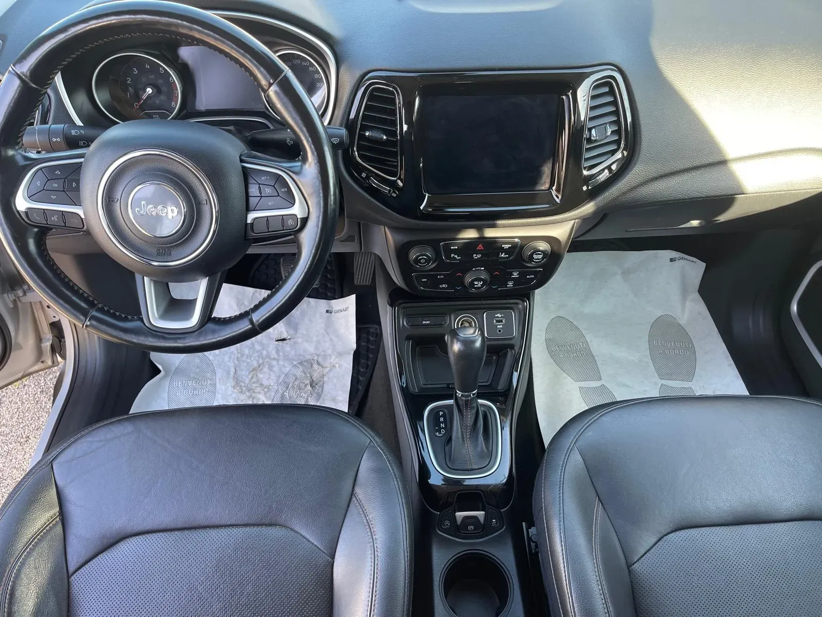 Jeep Compass foto 7