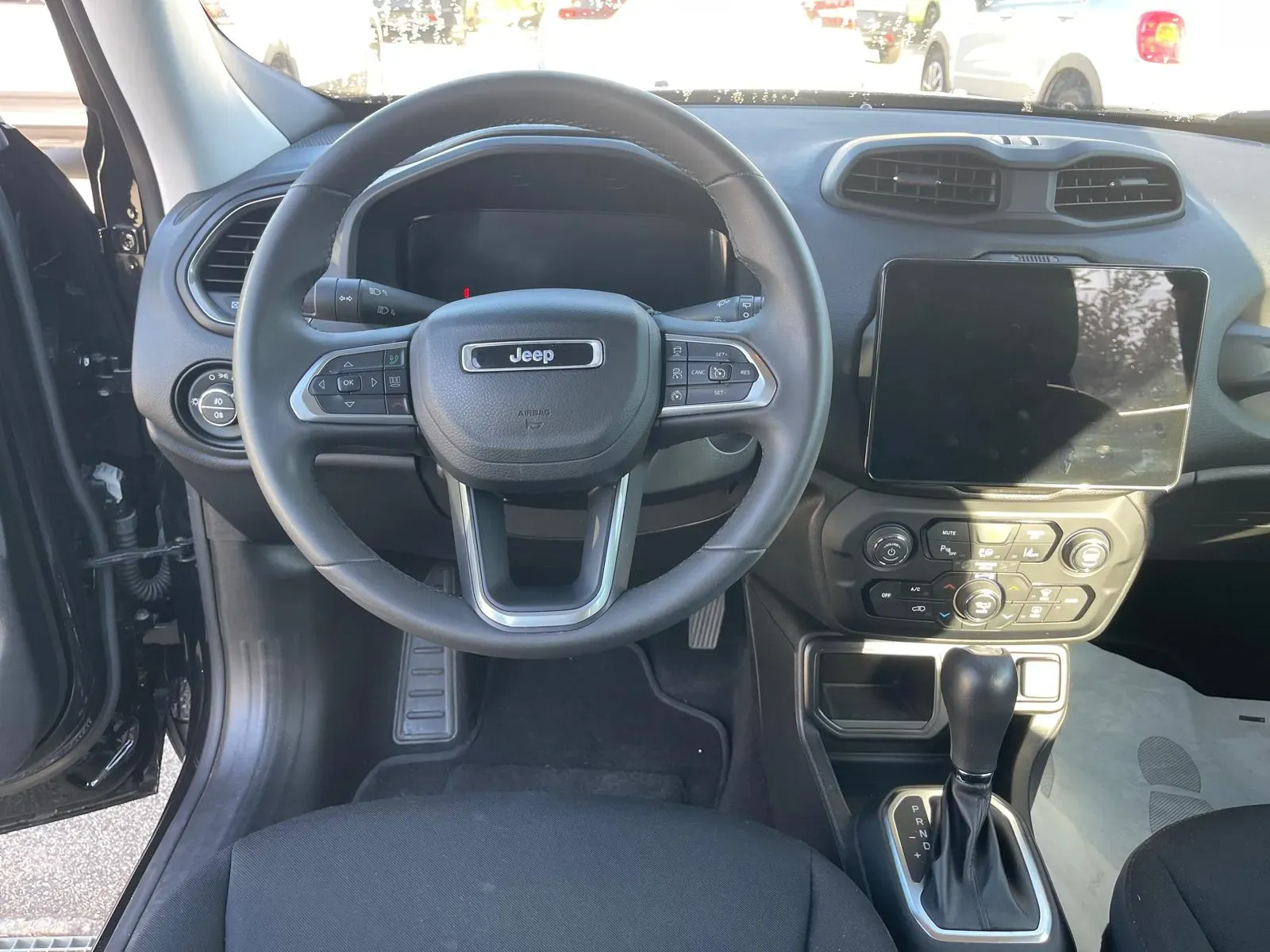 Jeep Renegade foto 6