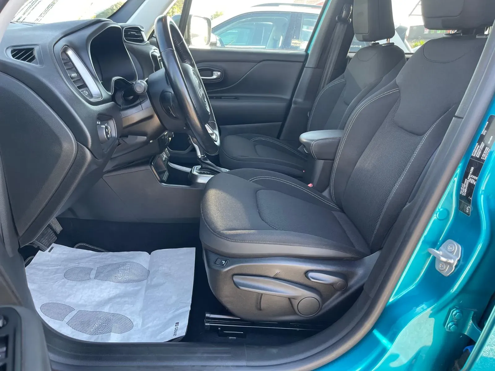 Jeep Renegade foto 5
