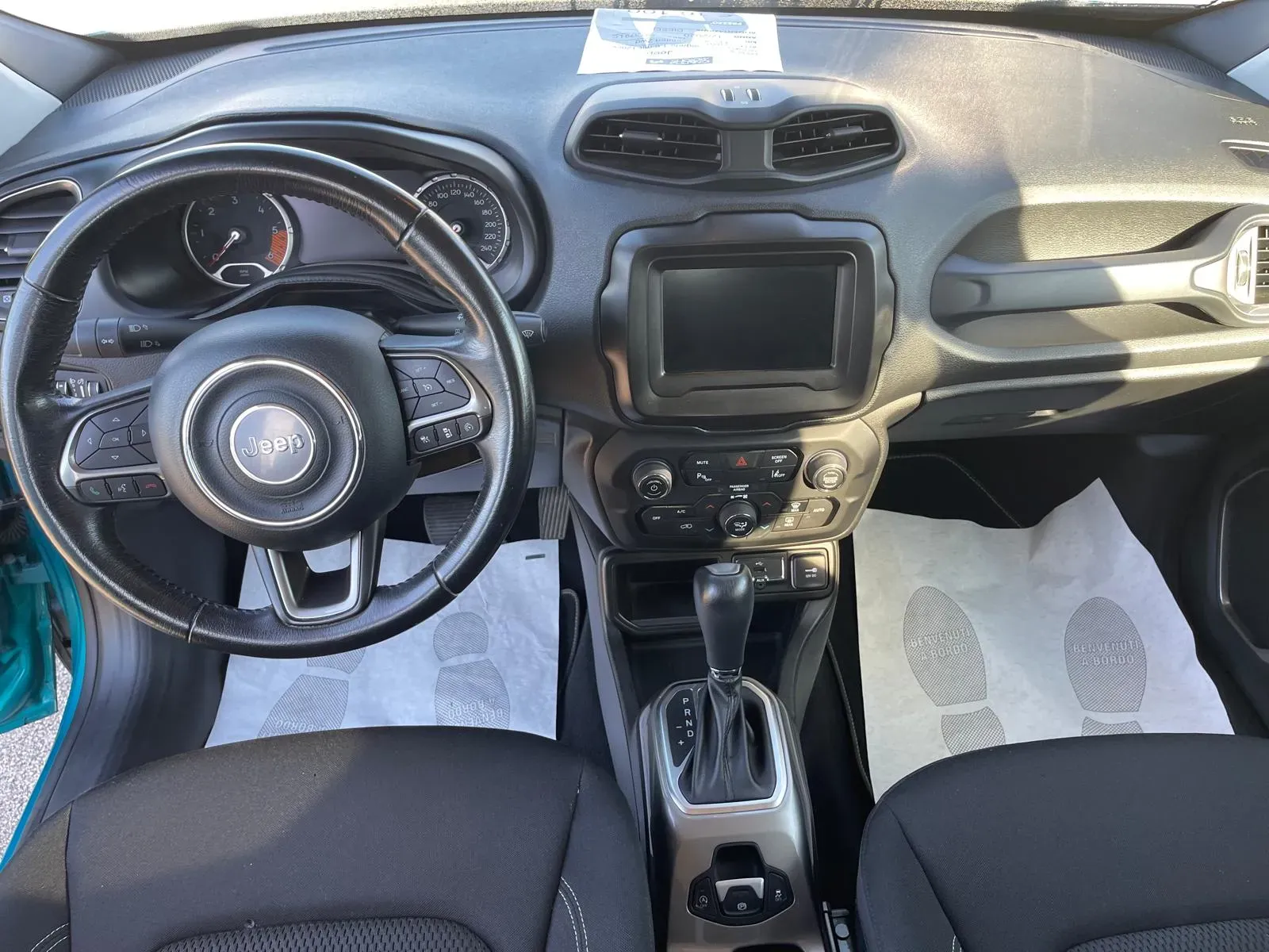 Jeep Renegade foto 6