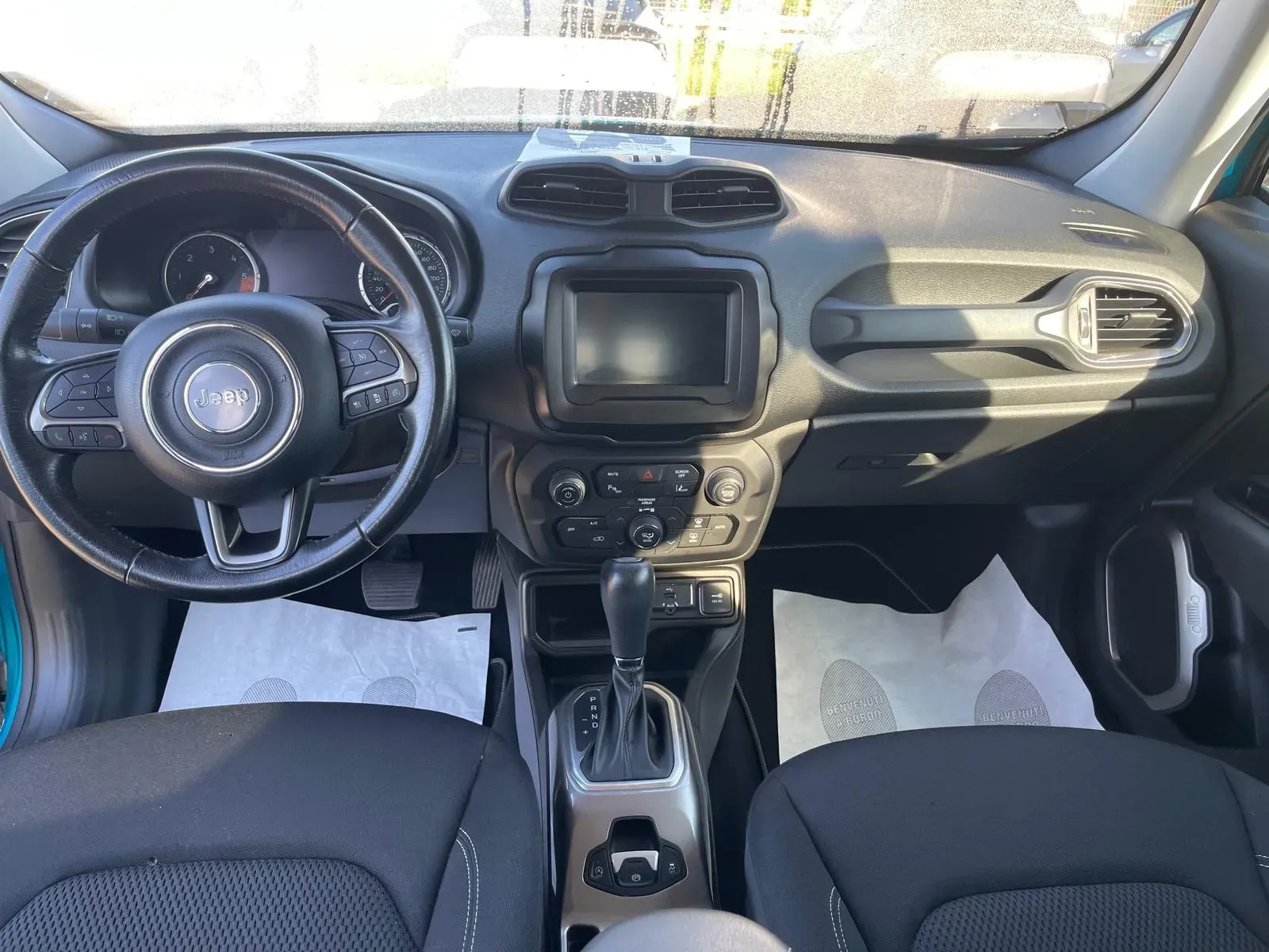Jeep Renegade foto 7