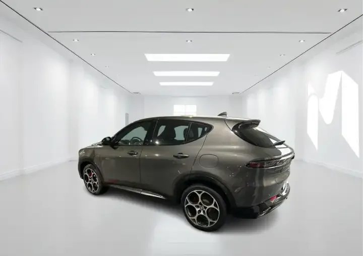 Alfa Romeo Tonale foto 2