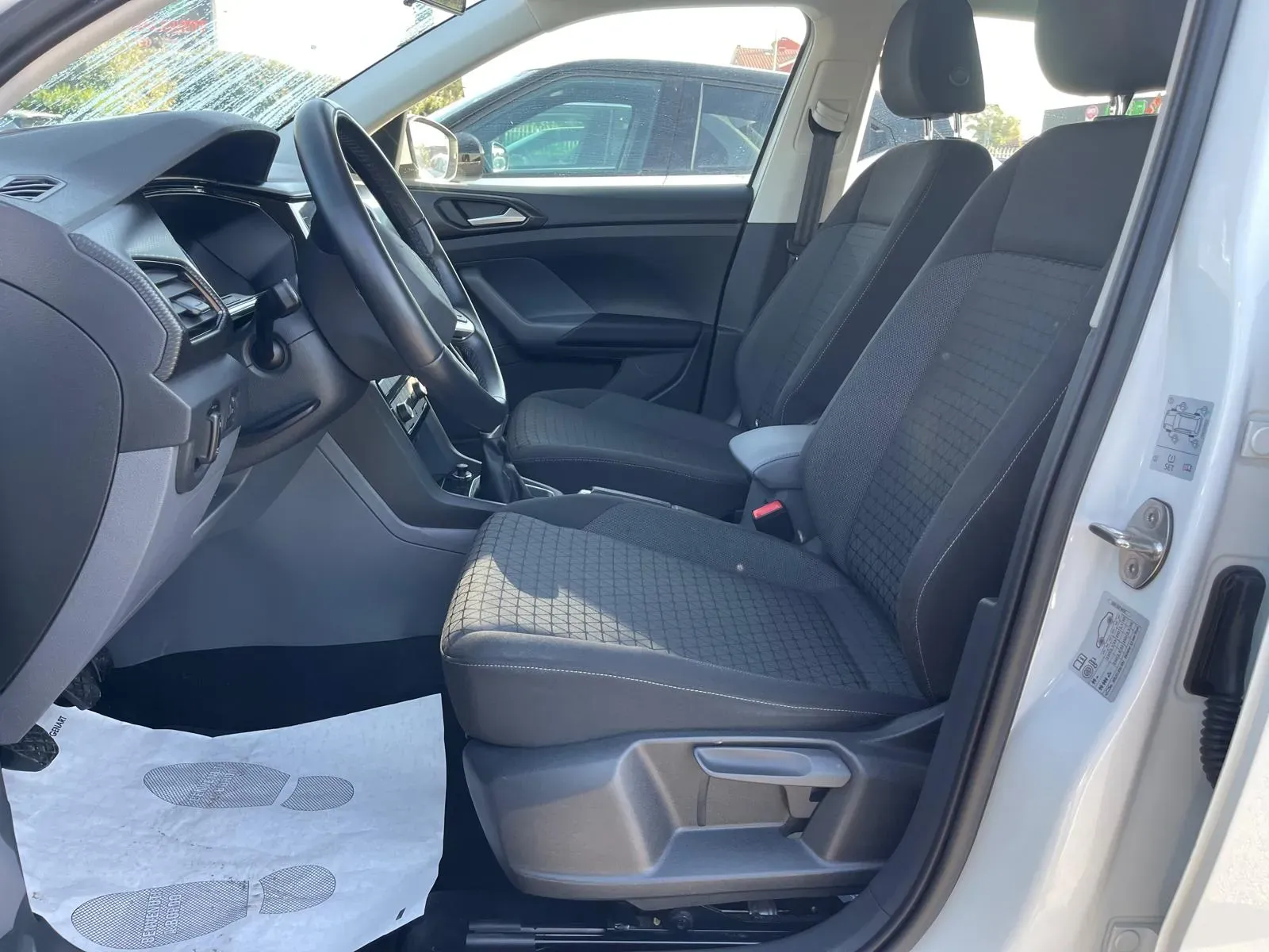 Volkswagen T-Cross foto 4