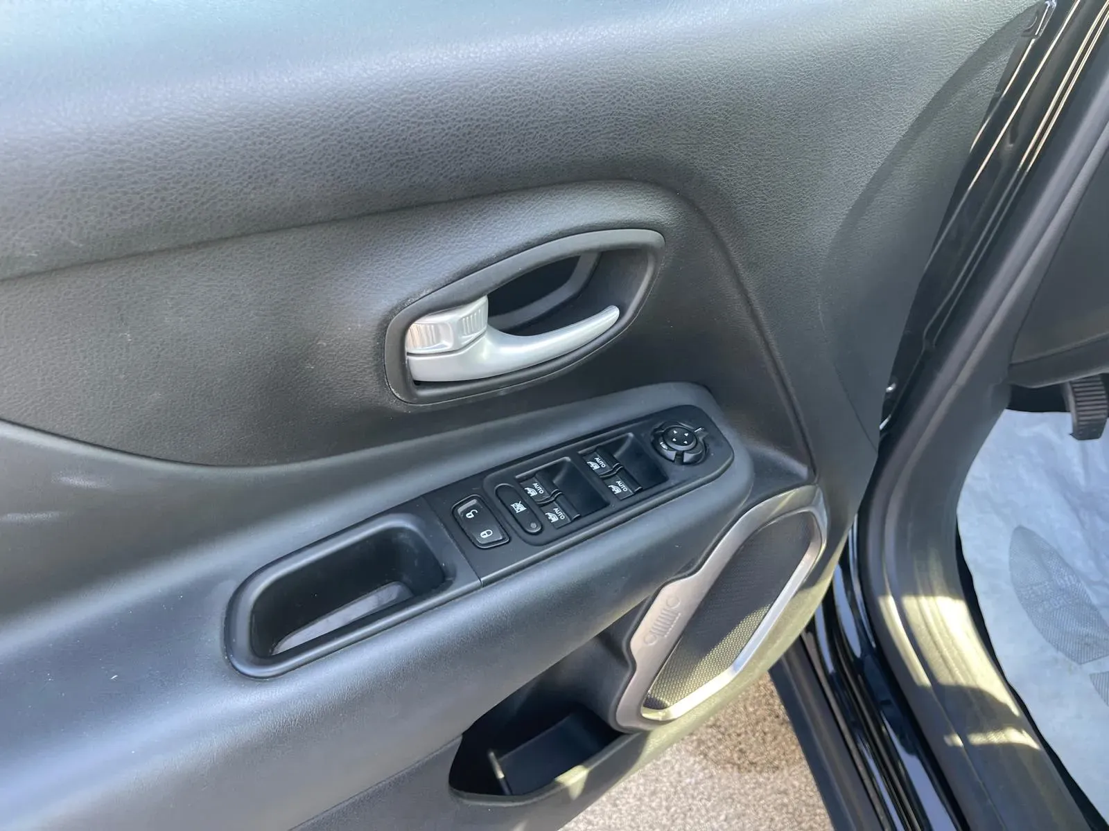 Jeep Renegade foto 5