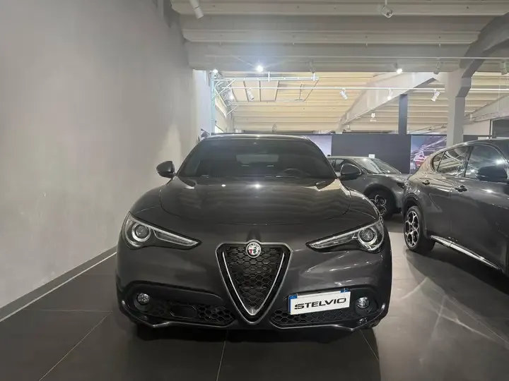 Alfa Romeo Stelvio