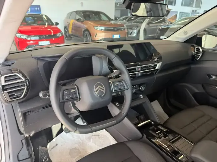 Citroen C4 foto 11