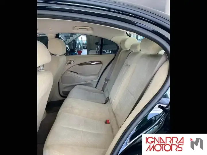 Jaguar XE foto 10