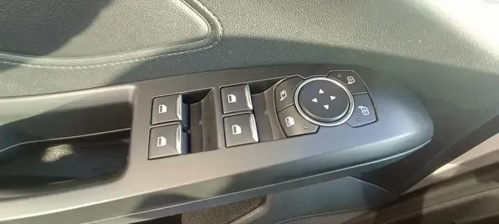 Ford Focus foto 11