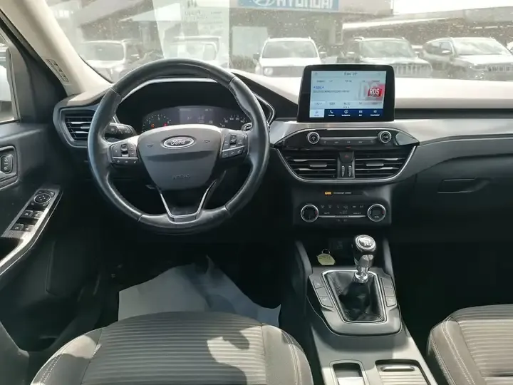 Ford Kuga foto 12