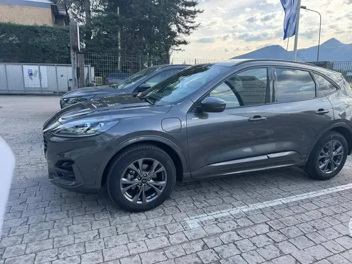 Ford Kuga foto 3
