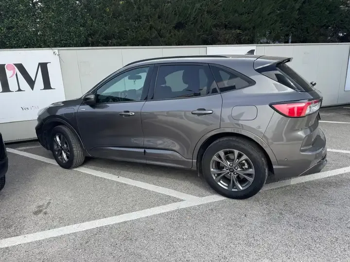 Ford Kuga foto 3