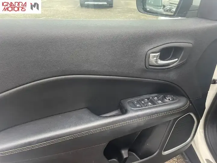 Jeep Compass foto 6