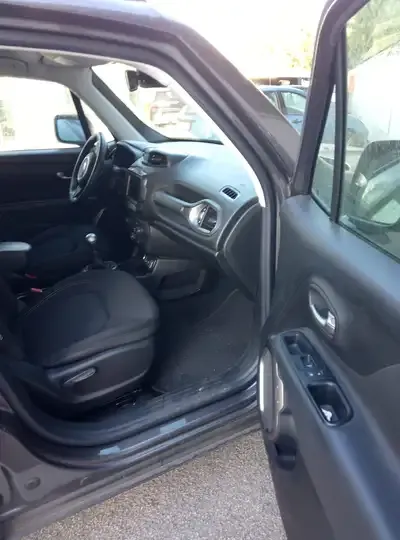 Jeep Renegade foto 5