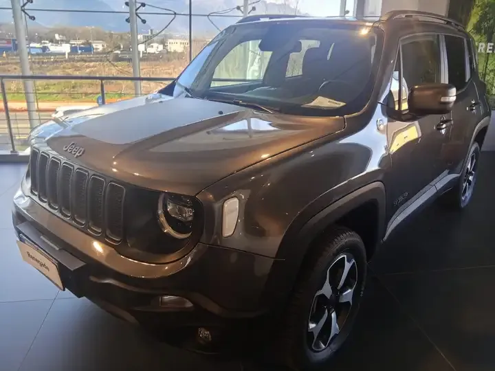 Jeep Renegade foto 2