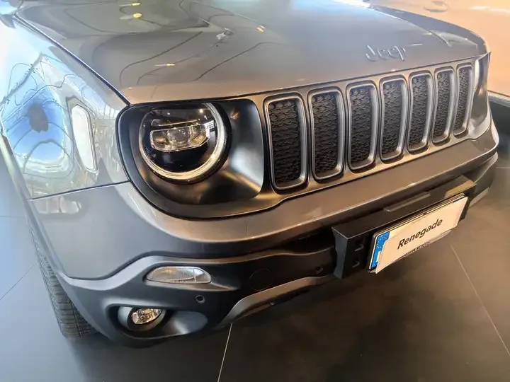 Jeep Renegade foto 3