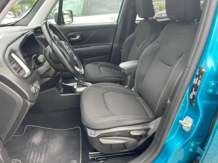 Jeep Renegade foto 4