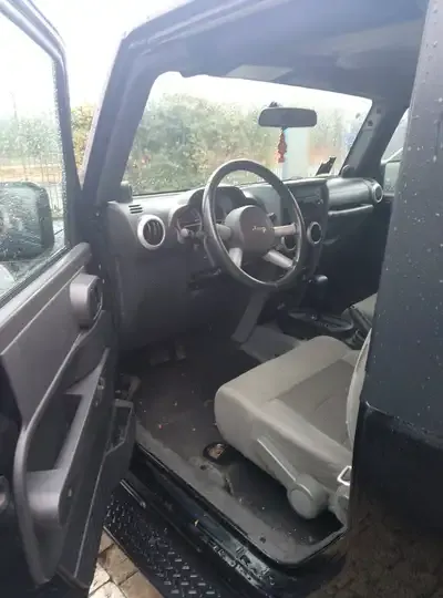 Jeep Wrangler foto 8