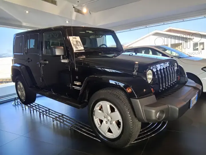 Jeep Wrangler Unlimited foto 2