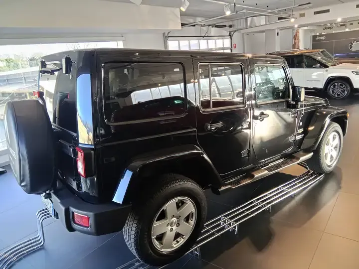 Jeep Wrangler Unlimited foto 3