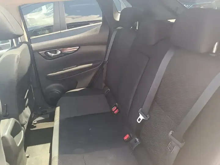 Nissan Qashqai foto 13