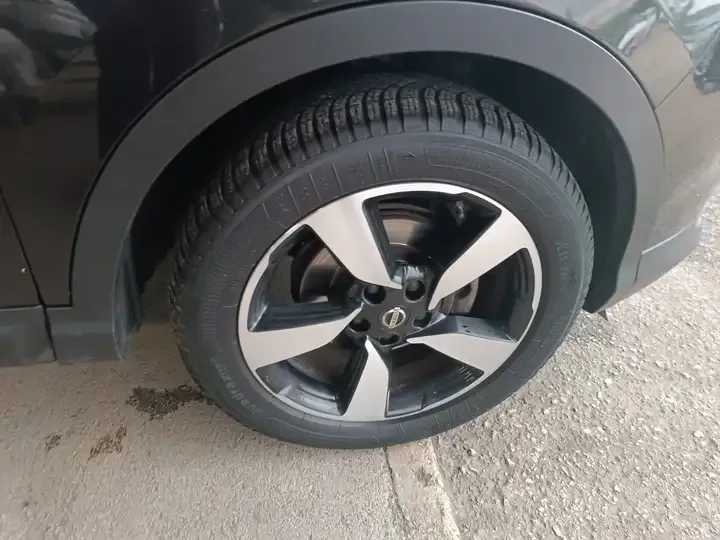 Nissan Qashqai foto 8