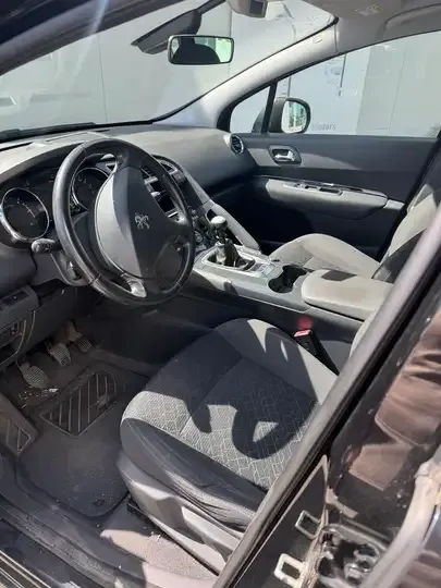 Peugeot 3008 foto 4