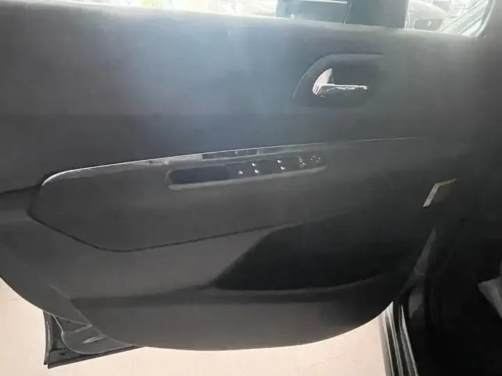 Peugeot 3008 foto 11