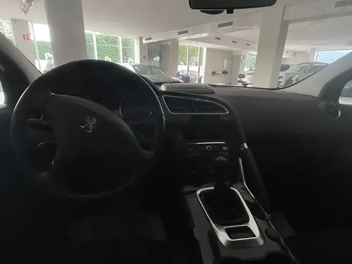 Peugeot 3008 foto 13