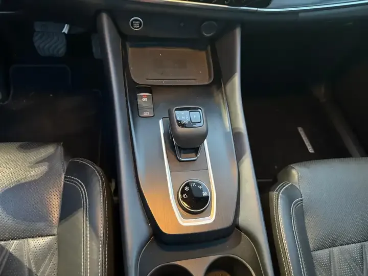 Nissan Qashqai foto 10