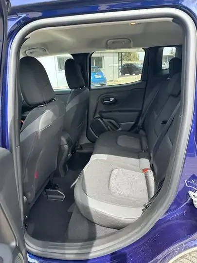 Jeep Renegade foto 5