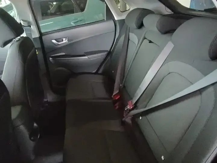 Hyundai Kona foto 11