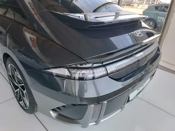 Hyundai Ionic Electric foto 10