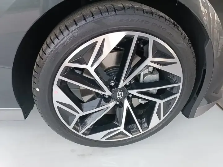 Hyundai Ionic Electric foto 11