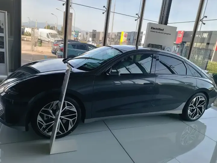 Hyundai Ionic Electric foto 6