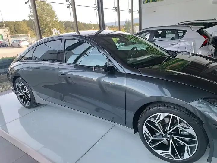 Hyundai Ionic Electric foto 8