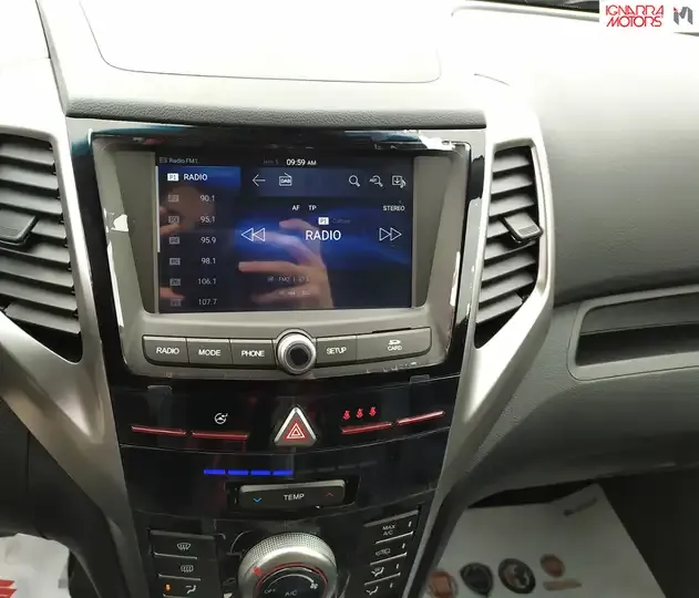 Ssangyong Tivoli foto 11