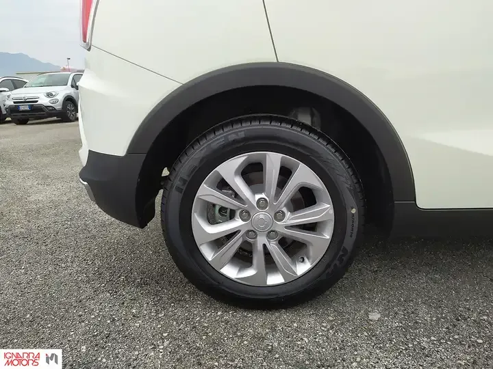 Ssangyong Tivoli foto 6